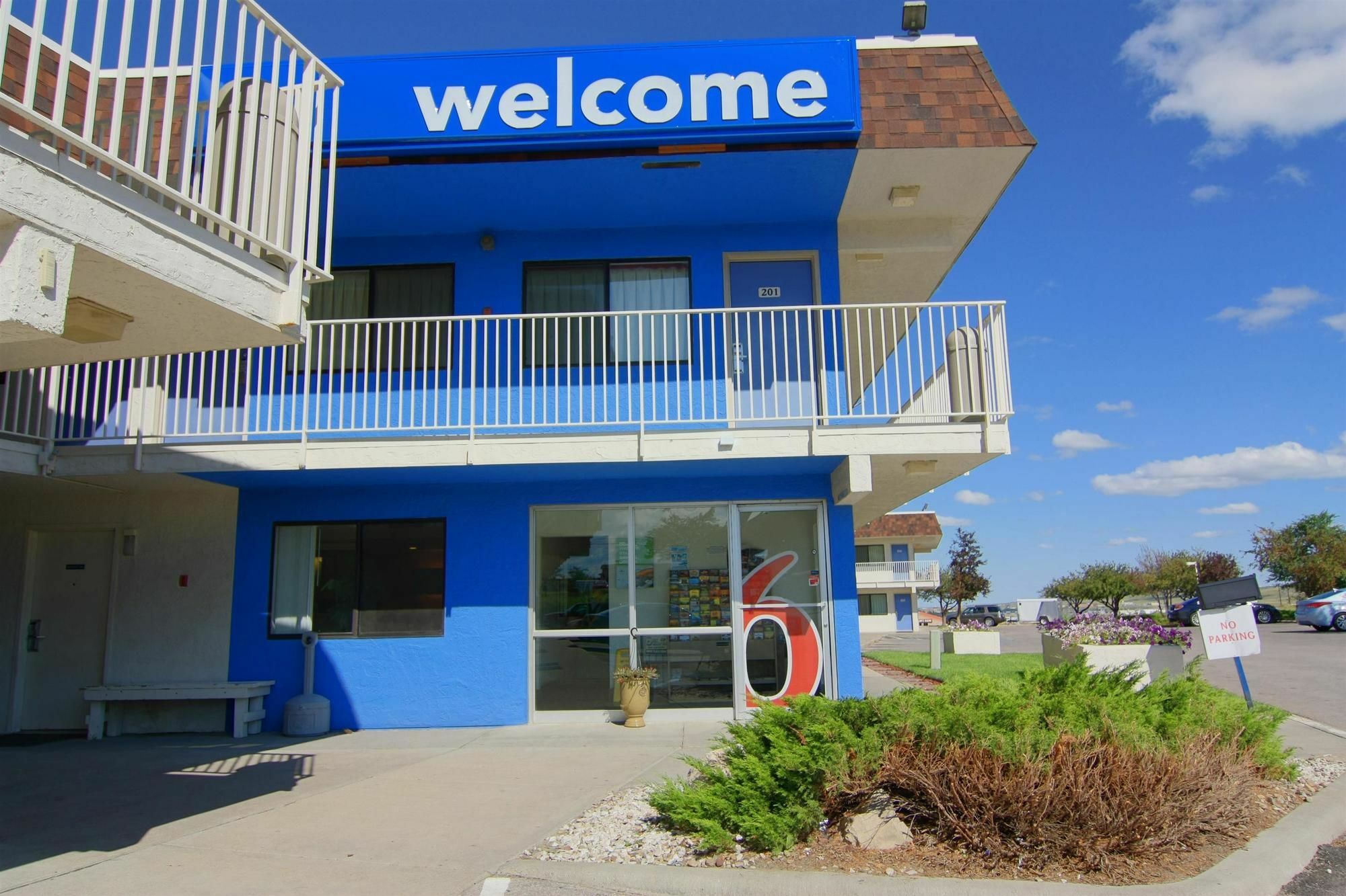 6-rapid City, Sd 2*